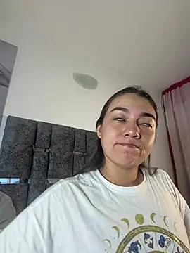 Natasharuso online show from 14, 7, 2026