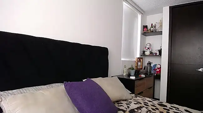 Santiago kiler online show from 4, 3, 2025