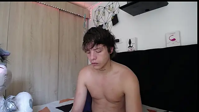 Snapshot of Santiago_kiler chatting on 11, 2, 2026 Santiago kiler online show from 11, 2, 2026