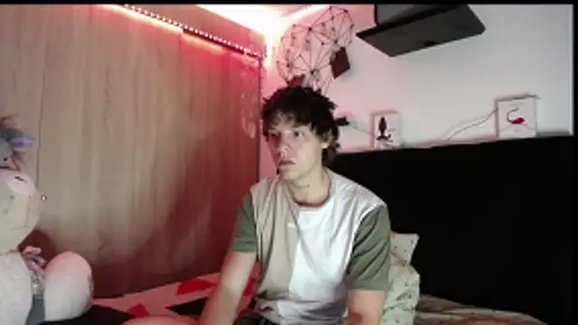 Snapshot of Santiago_kiler chatting on 14, 2, 2026 Santiago kiler online show from 14, 2, 2026