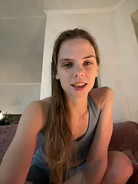 Snapshot of LeyaJohnson chatting on 11, 1, 2025 LeyaJohnson online show from 11, 1, 2025