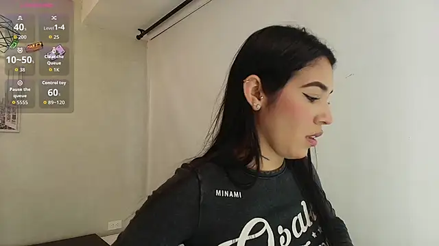 Sassy--Girl online show from 15, 11, 2025