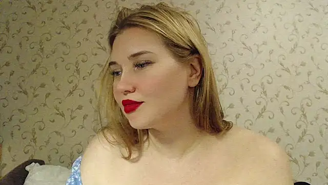 Snapshot of mmmPinUpGirl chatting on 8, 12, 2024 mmmPinUpGirl online show from 8, 12, 2024