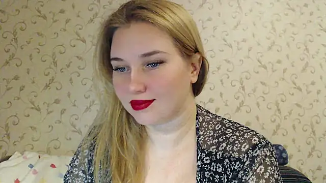 Snapshot of mmmPinUpGirl chatting on 13, 2, 2025 mmmPinUpGirl online show from 13, 2, 2025