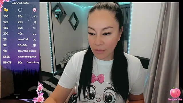 Snapshot of jlove_bss chatting on 12, 2, 2025 jlove bss online show from 12, 2, 2025