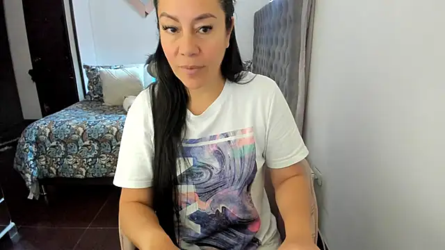 Snapshot of jlove_bss chatting on 28, 2, 2025 jlove bss online show from 28, 2, 2025