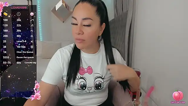 Snapshot of jlove_bss chatting on 6, 3, 2025 jlove bss online show from 6, 3, 2025