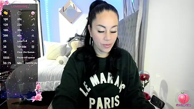 Snapshot of jlove_bss chatting on 12, 3, 2025 jlove bss online show from 12, 3, 2025