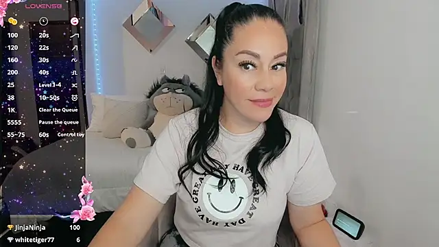 Snapshot of jlove_bss chatting on 16, 3, 2025 jlove bss online show from 16, 3, 2025