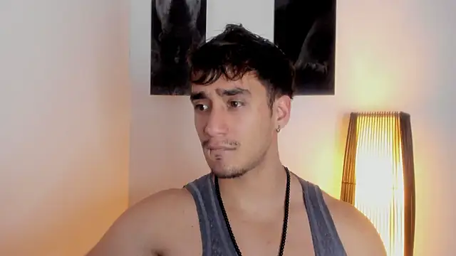 Snapshot of AlexRivera6 chatting on 19, 10, 2025 AlexRivera6 online show from 19, 10, 2025