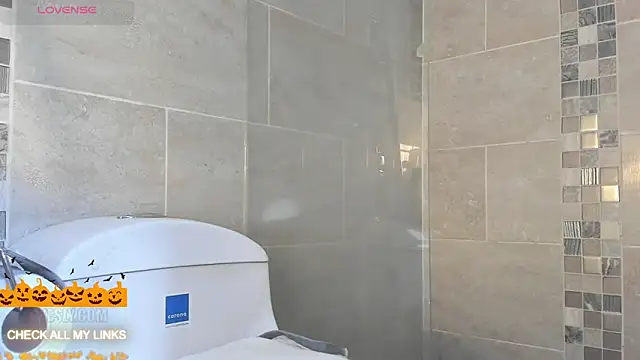 ohyesly  online show from 5, 10, 2025