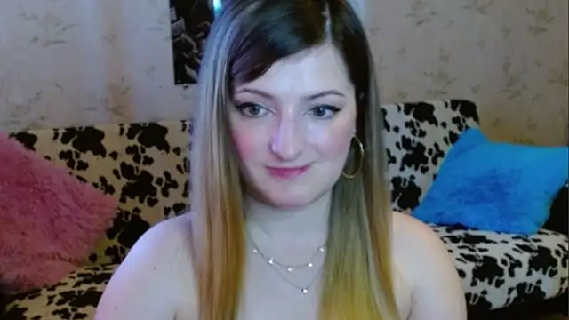 Snapshot of Arielsssplash chatting on 11, 9, 2025 Arielsssplash online show from 11, 9, 2025