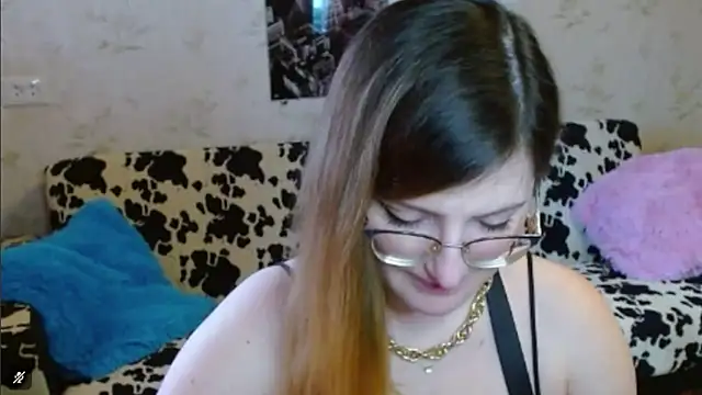 Snapshot of Arielsssplash chatting on 6, 10, 2025 Arielsssplash online show from 6, 10, 2025