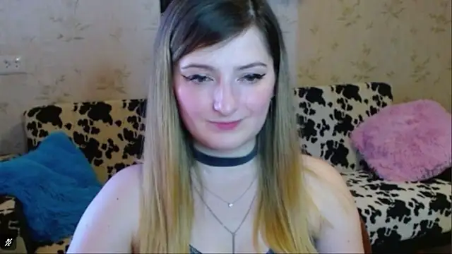 Snapshot of Arielsssplash chatting on 7, 10, 2025 Arielsssplash online show from 7, 10, 2025