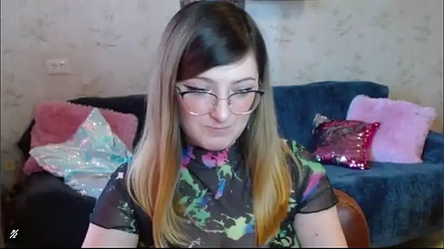 Snapshot of Arielsssplash chatting on 30, 10, 2025 Arielsssplash online show from 30, 10, 2025