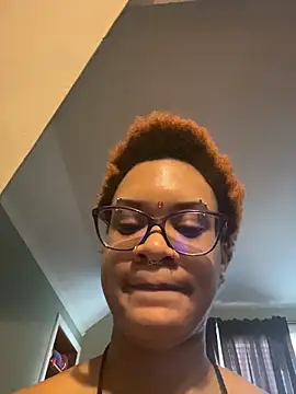 nickytheehawtie online show from 6, 3, 2026