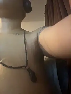 nickytheehawtie online show from 23, 3, 2026