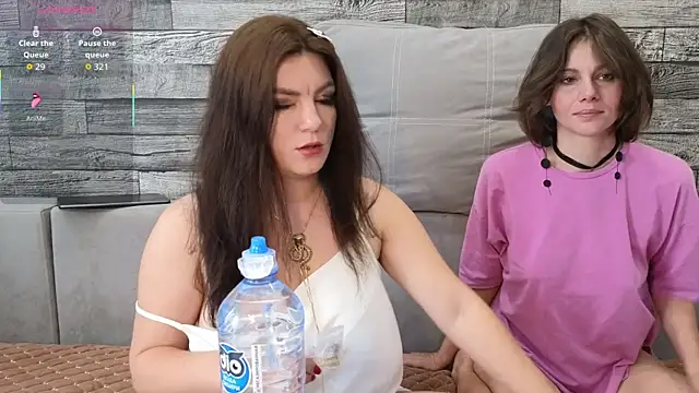 Vika loves you online show from 22, 7, 2026