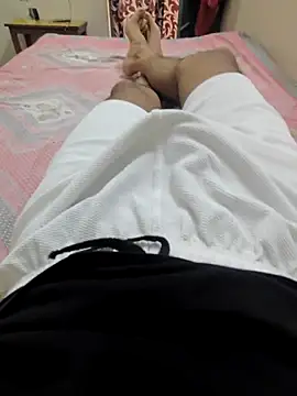 Snapshot of Pink_head_dick chatting on 12, 9, 2025 Pink head dick online show from 12, 9, 2025