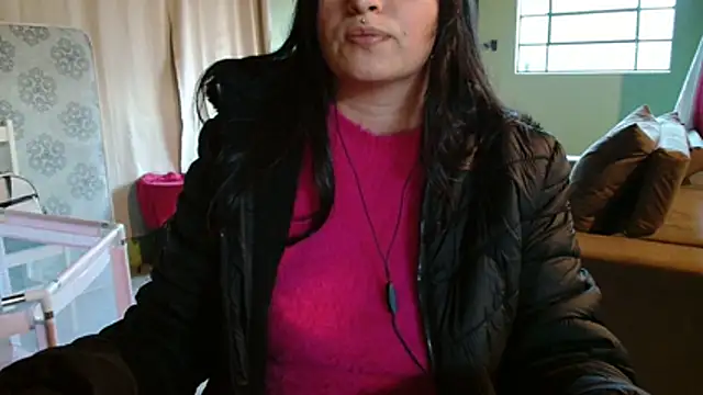 Snapshot of Ta_maravilhosaaa chatting on 15, 6, 2026 Ta maravilhosaaa online show from 15, 6, 2026