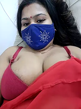 Snapshot of cutee__crazy chatting on 23, 2, 2025 cutee  crazy online show from 23, 2, 2025