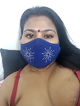 Snapshot of cutee__crazy chatting on 18, 3, 2025 cutee  crazy online show from 18, 3, 2025