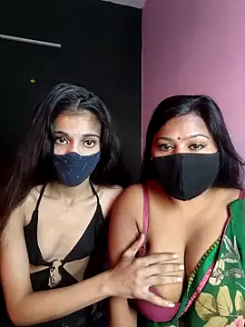 cutee  crazy online show from 18, 12, 2025