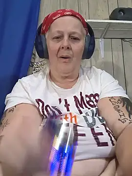 Snapshot of DavisDesires chatting on 29, 7, 2026 DavisDesires online show from 29, 7, 2026
