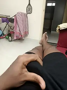 mkmony online show from 4, 3, 2025