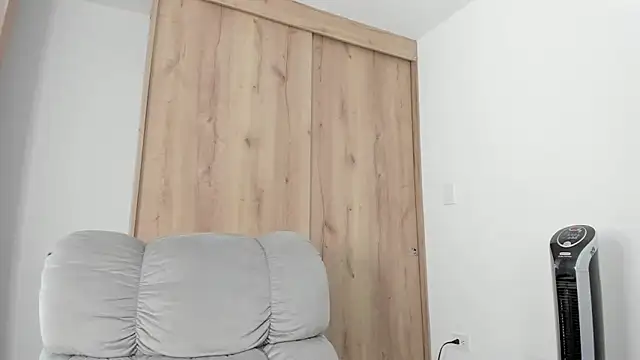 Snapshot of xspecialoomx chatting on 4, 3, 2026 xspecialoomx online show from 4, 3, 2026