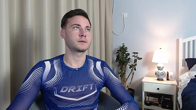 Snapshot of JustinMorrisX chatting on 26, 9, 2025 JustinMorrisX online show from 26, 9, 2025