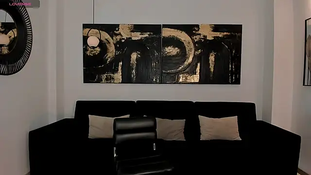 ToriCrossX online show from 14, 12, 2025