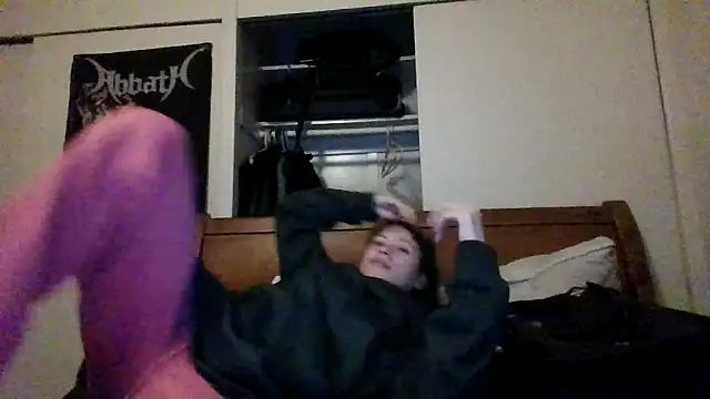 petitedoll29 online show from 5, 12, 2024