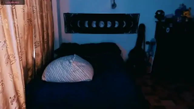 Marieblueeyes online show from 26, 10, 2025