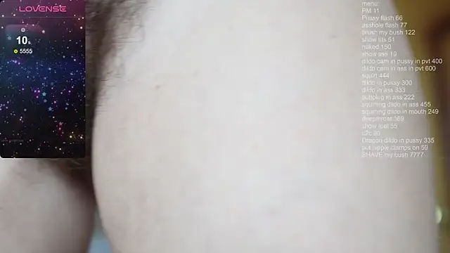 SophieBush online show from 17, 11, 2025