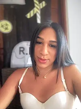 Ashly Miller online show from 1, 11, 2025