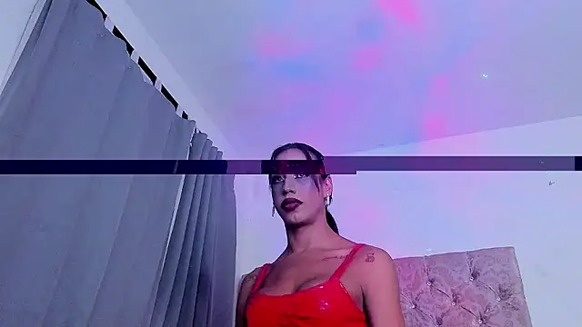 Snapshot of KatalinaMillan chatting on 18, 1, 2026 KatalinaMillan online show from 18, 1, 2026