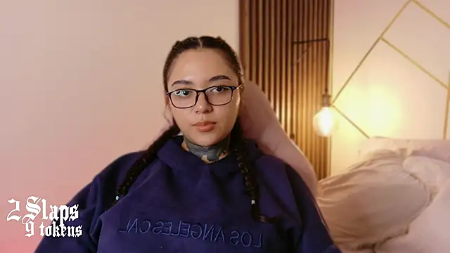 Snapshot of kim_blake chatting on 16, 2, 2026 kim blake online show from 16, 2, 2026