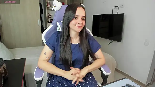 Snapshot of lucia_s1 chatting on 17, 2, 2026 lucia s1 online show from 17, 2, 2026
