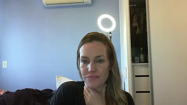 Annylove1 online show from 28, 10, 2025