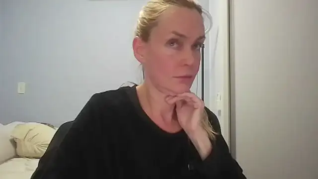 Snapshot of Annylove1 chatting on 25, 5, 2026 Annylove1 online show from 25, 5, 2026