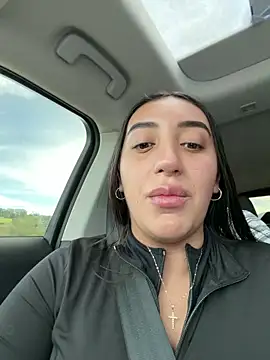 Hannahoff online show from 26, 4, 2026