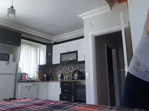 ALPHANDRE online show from 17, 5, 2026
