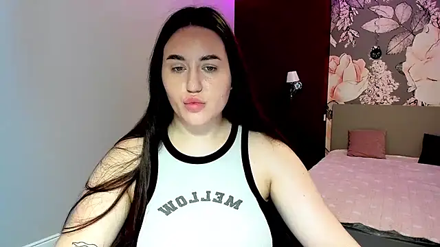 Roxie Bradley online show from 21, 2, 2026