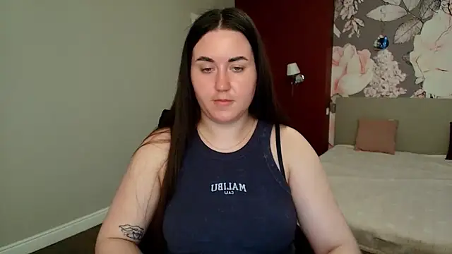 Roxie Bradley online show from 15, 5, 2026