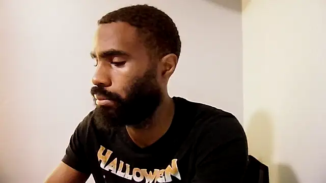 Snapshot of SlxmXBlxck chatting on 8, 11, 2025 SlxmXBlxck online show from 8, 11, 2025