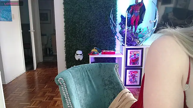 Vixen Lockheart online show from 22, 4, 2026