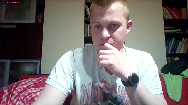 Matttthees online show from 7, 4, 2026