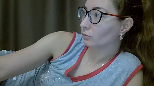 Ashleyspice online show from 9, 10, 2025