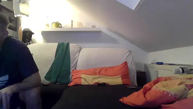 Cambitchboy online show from 7, 1, 2026